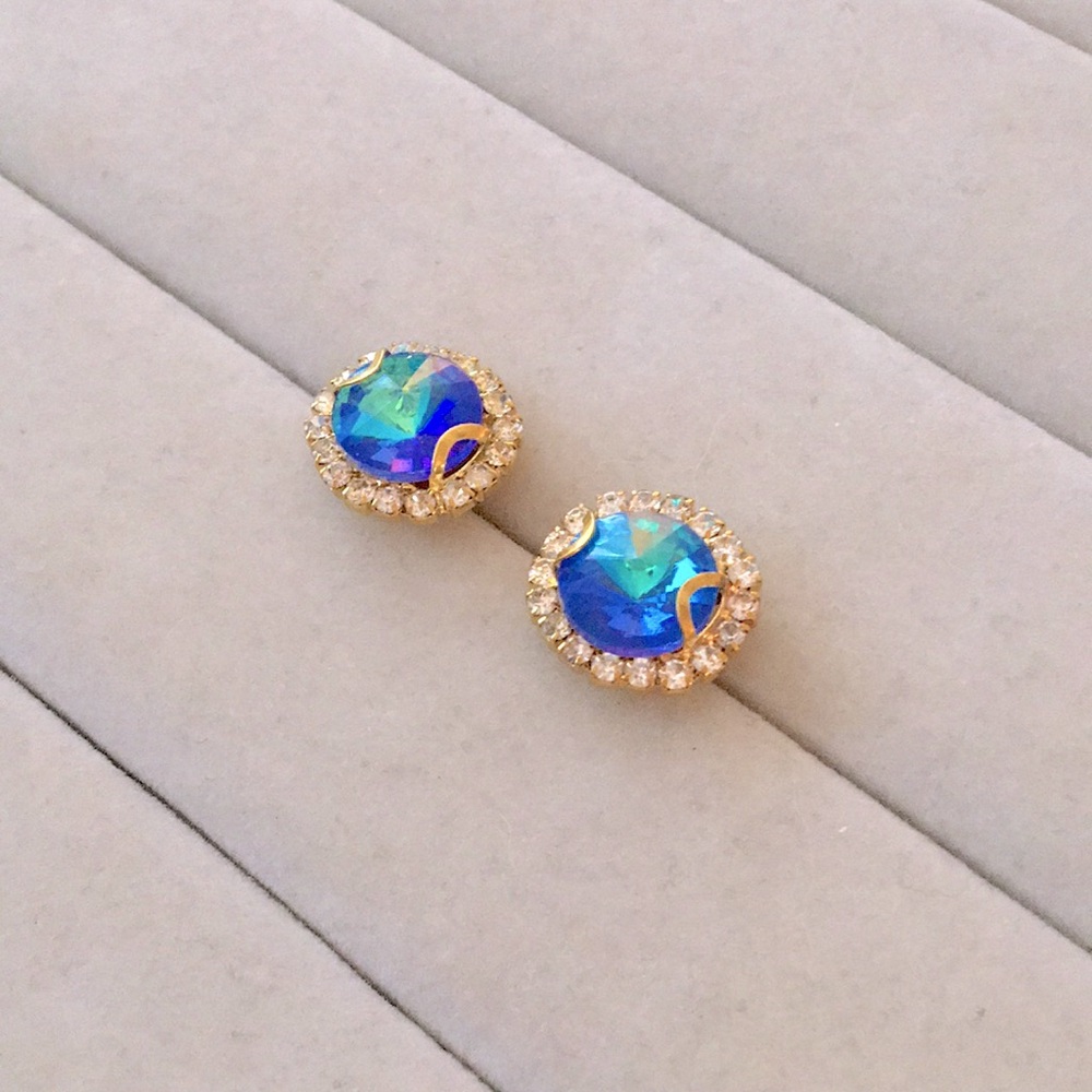 Light Sapphire Aurora Borealis + Gold Rivoli Crystal Halo Earrings - Picture 4 of 11